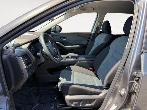 Used 2023 Nissan Rogue SV FWD image 10