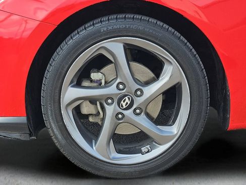 Used 2019 Hyundai Veloster 2.0 FWD image 10