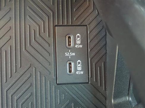 Used 2024 Toyota Tacoma SR5 image 21