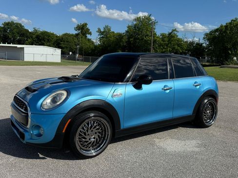 Used 2015 MINI Cooper S FWD image 7