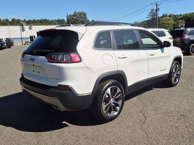 Certified 2022 Jeep Cherokee Limited w/ Elite Package AWD/4WD image 5
