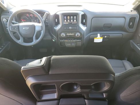 New 2026 Chevrolet Silverado 1500 Custom Trail Boss w/ LPO, Dark Essentials Package AWD/4WD image 10