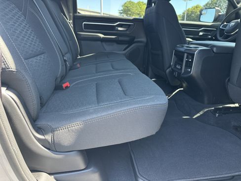 Used 2025 RAM 1500 Big Horn AWD/4WD image 18