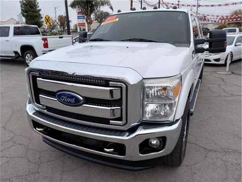 Used 2015 Ford F250 Lariat w/ Chrome Package image 17