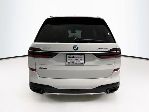 Used 2023 BMW X7 xDrive40i w/ Executive Package image 6