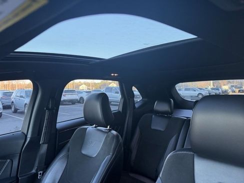 Used 2021 Ford Edge ST w/ Equipment Group 401A image 18