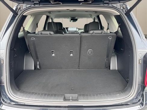 Certified 2024 Hyundai Palisade SEL FWD image 21