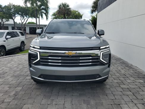 Used 2026 Chevrolet Tahoe LT w/ Comfort Package RWD image 2