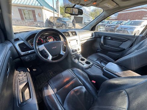Used 2014 GMC Acadia SLT AWD/4WD image 17