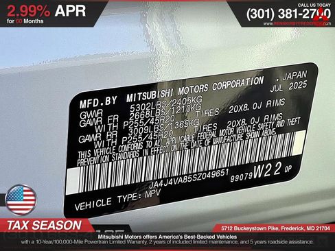 Used 2025 Mitsubishi Outlander SE image 18