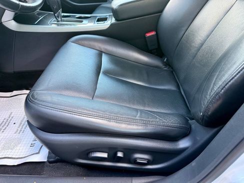 Used 2014 Nissan Altima 2.5 SL w/ Technology Package FWD image 30