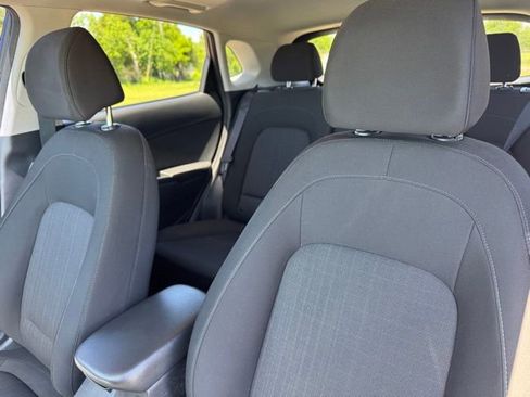 Used 2022 Hyundai Kona SEL w/ Convenience Package FWD image 11