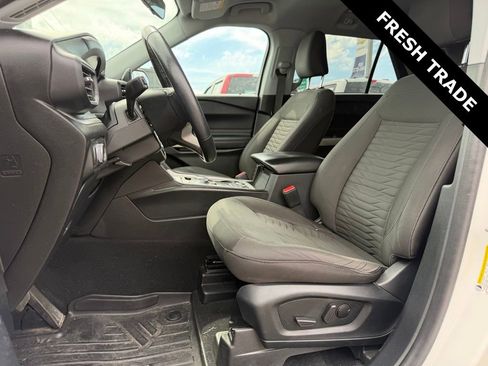 Used 2021 Ford Explorer XLT AWD/4WD image 20