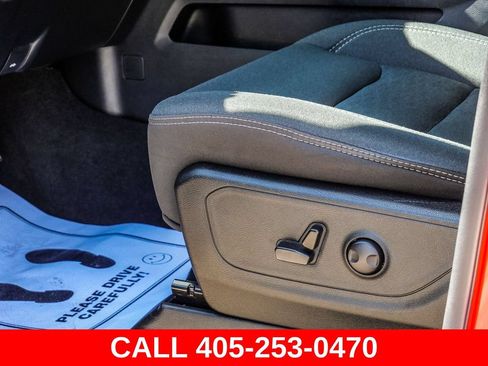 Used 2025 RAM 1500 Big Horn AWD/4WD image 31