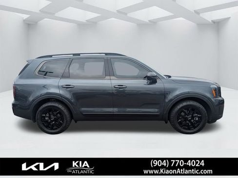 Used 2024 Kia Telluride SX Prestige X-Pro AWD/4WD image 2