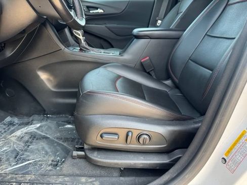 Used 2022 Chevrolet Equinox RS w/ RS Leather Package AWD/4WD image 5