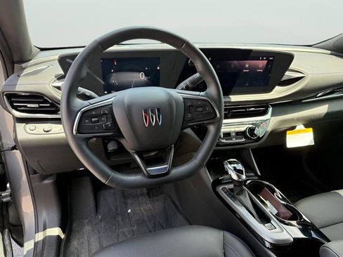 Used 2024 Buick Envista Sport Touring w/ Convenience I Package FWD image 12
