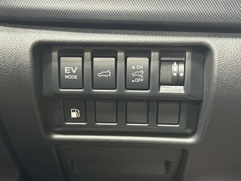 New 2026 Subaru Forester Touring AWD/4WD image 33