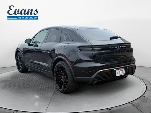 Used 2024 Porsche Macan 4 Electric AWD/4WD image 4