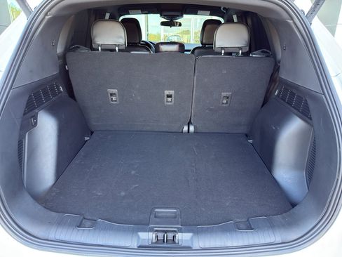 Used 2024 Ford Escape ST-Line w/ Tech Pack #1 image 17