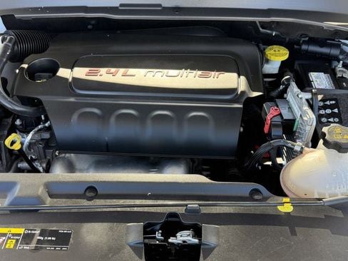 Used 2022 Jeep Compass Latitude image 29