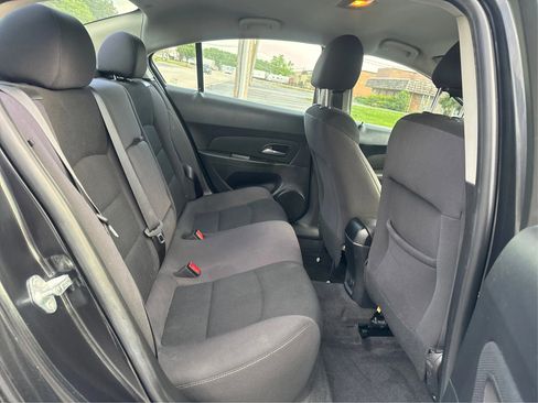 Used 2015 Chevrolet Cruze LT image 22