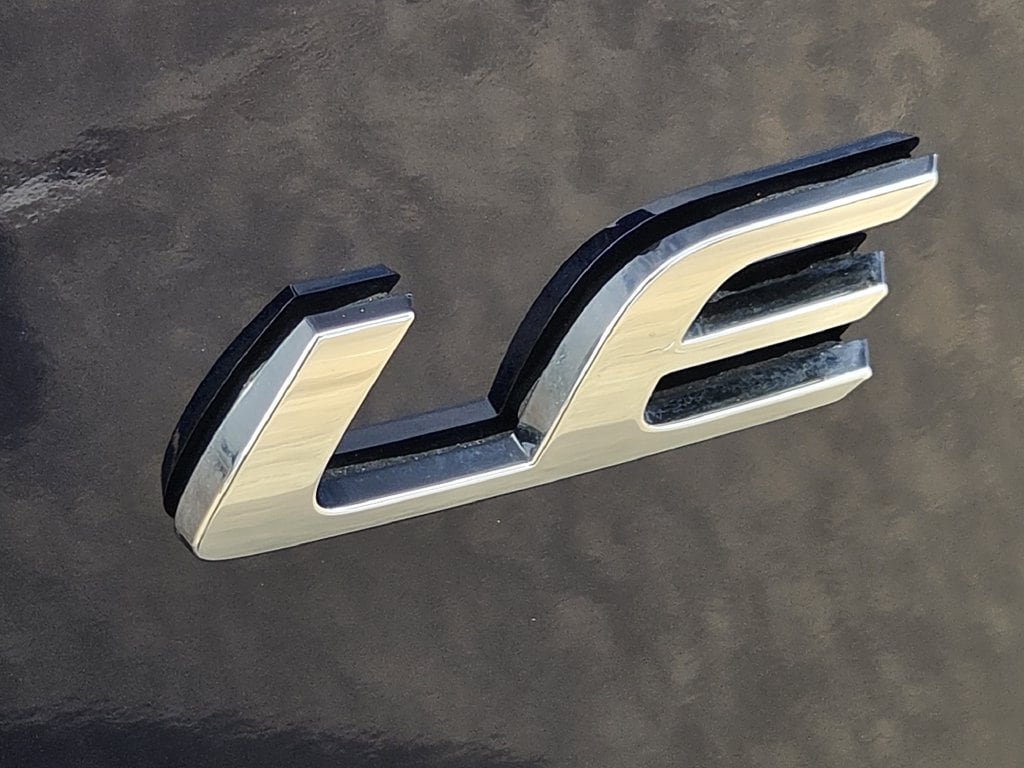 Used 2025 Toyota Corolla LE FWD image 11