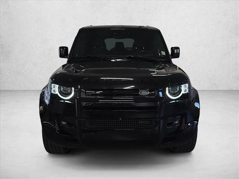 Certified 2023 Land Rover Defender 130 X-Dynamic SE AWD/4WD image 2