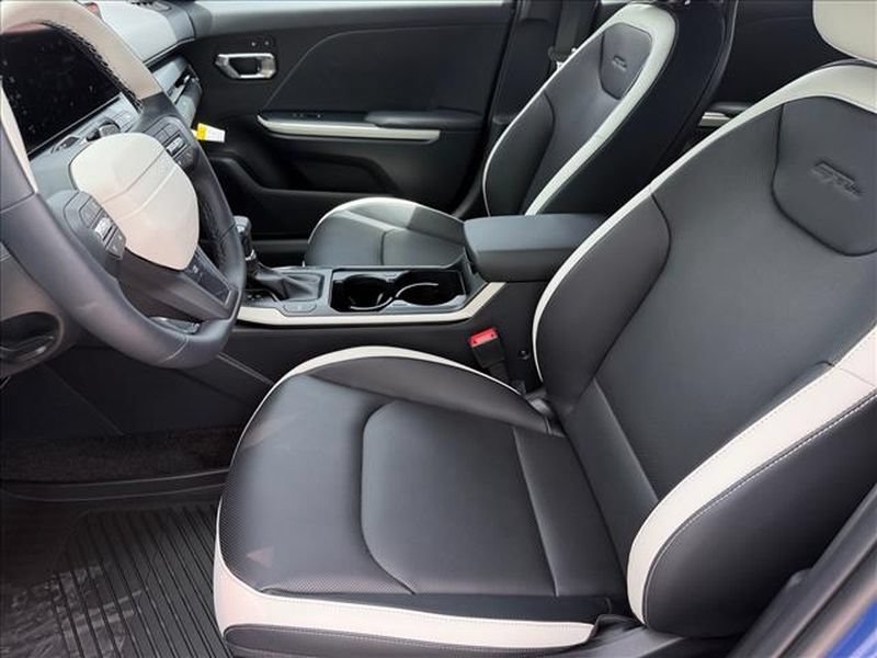 New 2026 Kia K4 GT-Line Turbo w/ GT-Line Premium Package FWD image 10