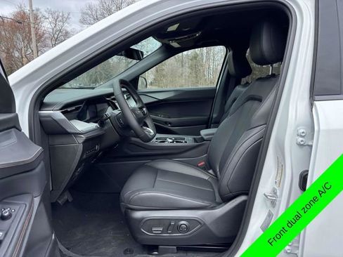 New 2026 Jeep Cherokee Limited image 4