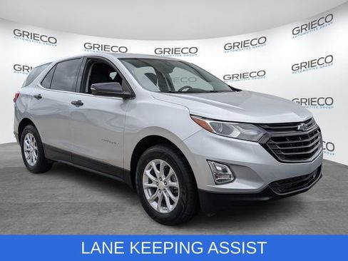 Used 2019 Chevrolet Equinox LT w/ Driver Convenience Package AWD/4WD image 1