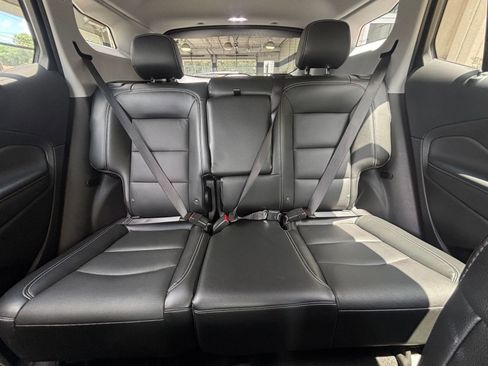 Used 2024 GMC Terrain SLT AWD/4WD image 40