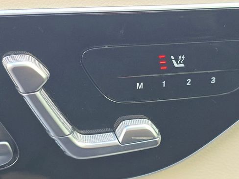 Used 2023 Mercedes-Benz C 300 C 300 image 5