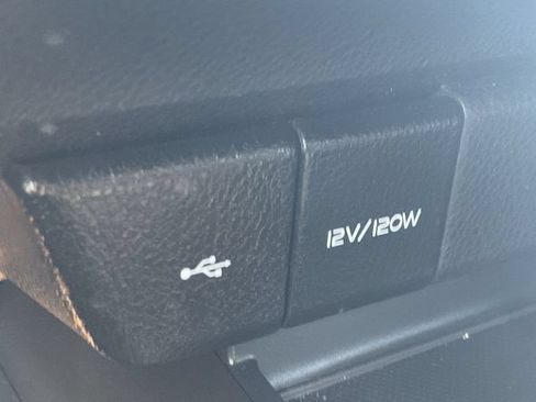 Used 2023 Toyota Camry SE FWD image 27