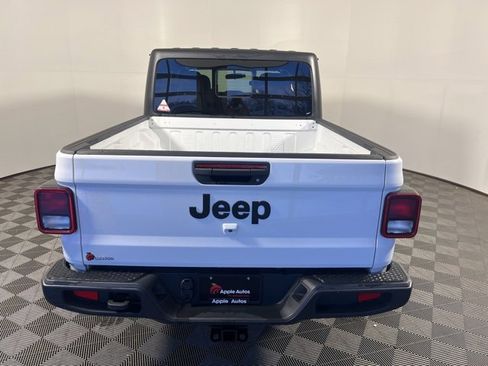 Certified 2020 Jeep Gladiator Sport image 7