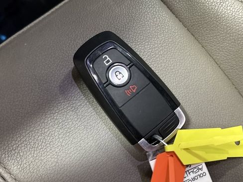 Used 2019 Ford Ranger Lariat w/ Trailer Tow Package image 28