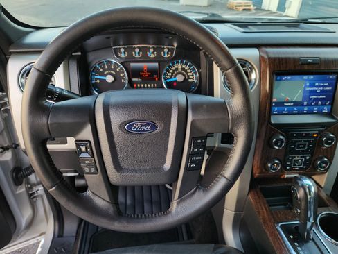 Used 2014 Ford F150 Lariat w/ Equipment Group 502A Luxury AWD/4WD image 10