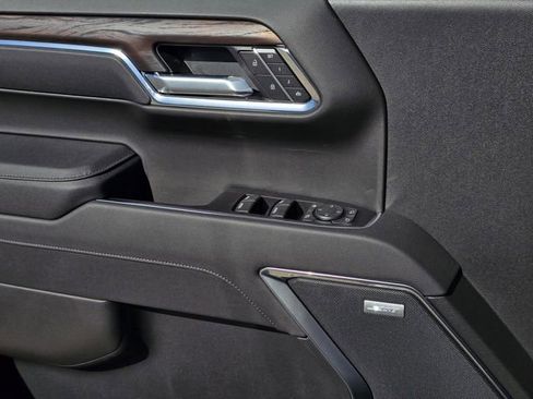 New 2026 GMC Sierra 1500 SLT w/ SLT Premium Package image 14