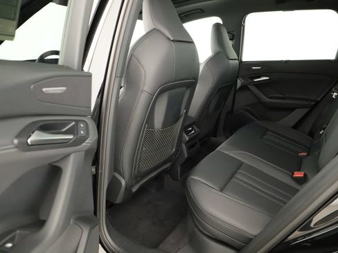 New 2027 Audi Q6 e-tron Prestige AWD/4WD image 30