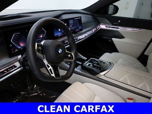 Used 2024 BMW 760i xDrive w/ Executive Package AWD/4WD image 7