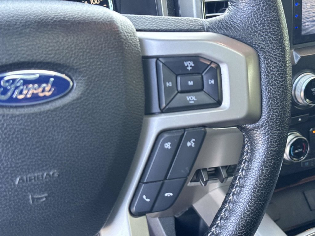 Used 2015 Ford F150 Lariat w/ Equipment Group 502A Luxury AWD/4WD image 24