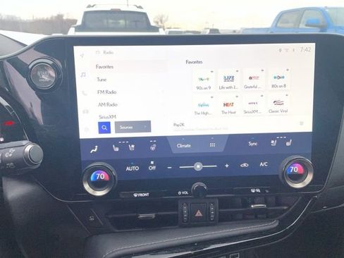 Used 2022 Lexus NX 350 F Sport image 9