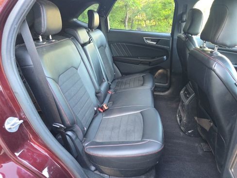 Used 2023 Ford Edge ST-Line AWD/4WD image 18