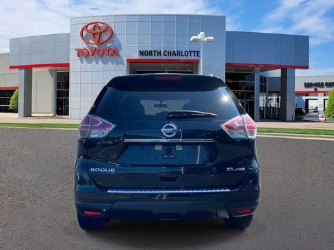 Used 2015 Nissan Rogue SL w/ SL Premium Package AWD/4WD image 6