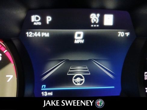 Used 2022 Alfa Romeo Stelvio Veloce image 19