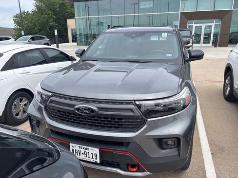 Used 2024 Ford Explorer Timberline w/ Timberline Technology Package AWD/4WD image 2