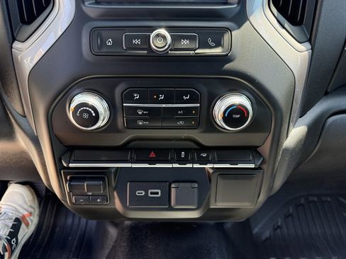 Used 2022 GMC Sierra 3500 Pro w/ Convenience Package RWD image 28