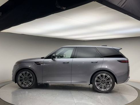 Certified 2024 Land Rover Range Rover Sport Dynamic SE AWD/4WD image 5