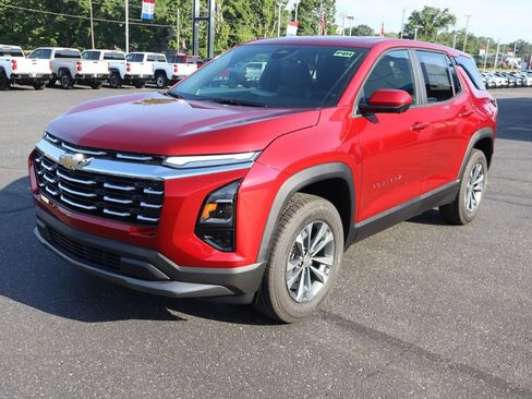 New 2027 Chevrolet Equinox LT w/ Convenience Package II FWD image 28