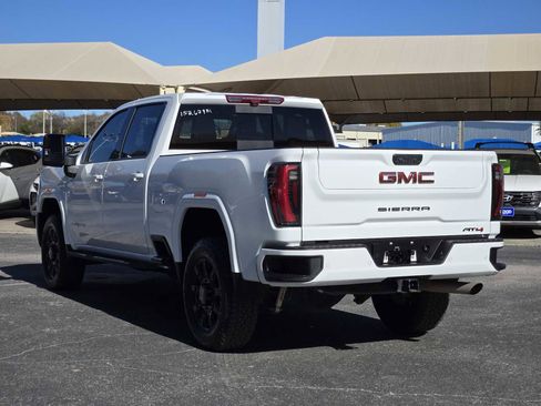 Certified 2025 GMC Sierra 2500 AT4 w/ Technology Package image 5